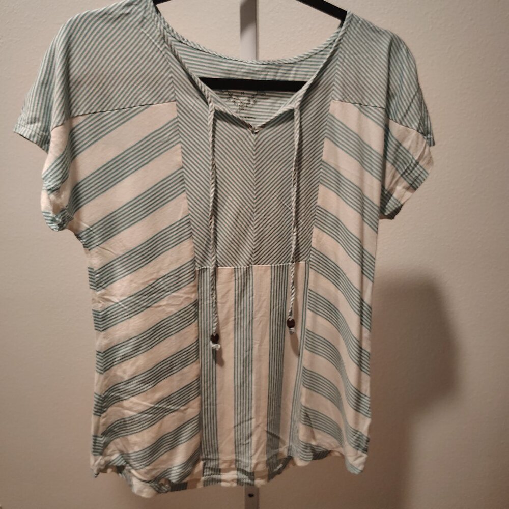Sonoma Women's Short Sleeve Top Size Medium Cotton Modal Green & White